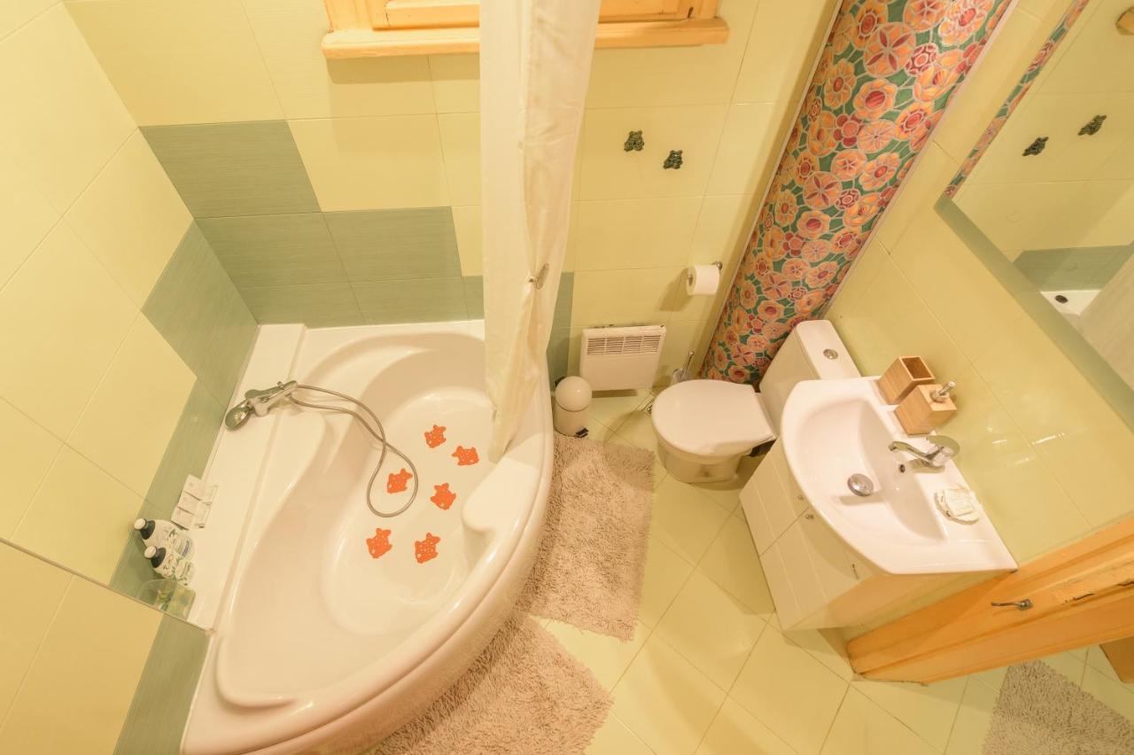 Tomovi Home - Three Bedrooms City Center Пловдив Экстерьер фото